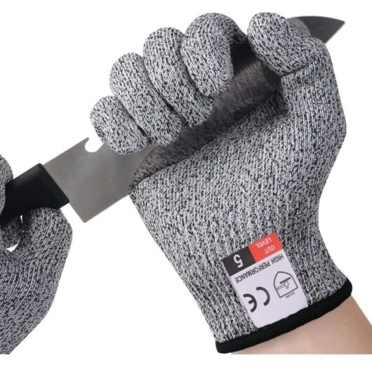 Cut-resistant work gloves, Level 5 protection and EN388 certified. Safety gloves for children and women, cutting gloves for oyster shucking, cooking,