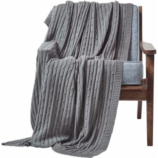 Homescapes - Cotton Cable Knit Throw Grey, 130 x 170 cm